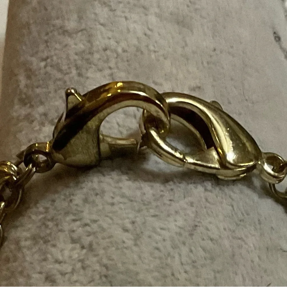 Kids charms bracelet Cinderella and Aurora, shoe and crown 8 1/2 inch bracelet